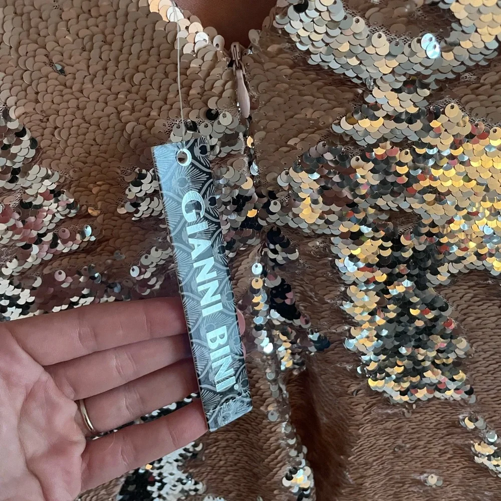 Gianni Bini Fiona Dress in Rose Gold - Picture 5 of 5